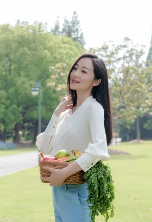 韩雪田园风清新甜美写真图片_1