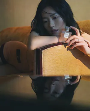 刘雯时尚香水大片写真图片_5