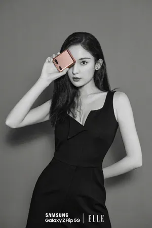古力娜扎性感妩媚黑白写真图片_3