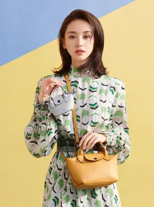 王子文复古背头造型写真图片_8