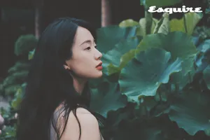 李梦吊带裙性感写真图片_1