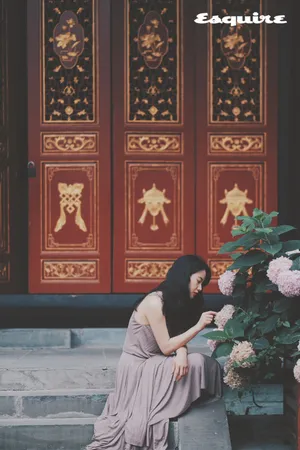 李梦吊带裙性感写真图片_5