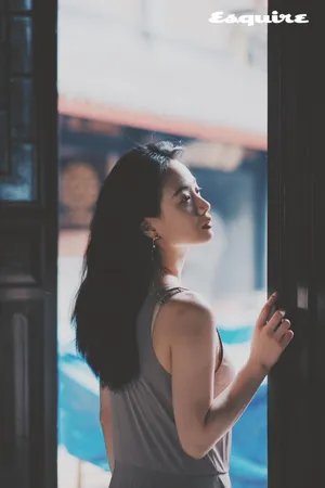 李梦吊带裙性感写真图片_6