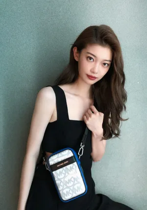 田依桐甜酷性感写真图片_2
