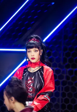 朱婧汐《乘风破浪的姐姐》图片_2