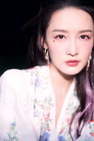 李沁仙气养眼写真图片_4