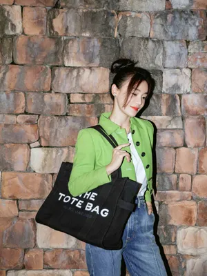 袁姗姗丸子头休闲私服图片_4