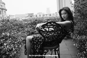 宋妍霏假日风碎花裙写真图片_2