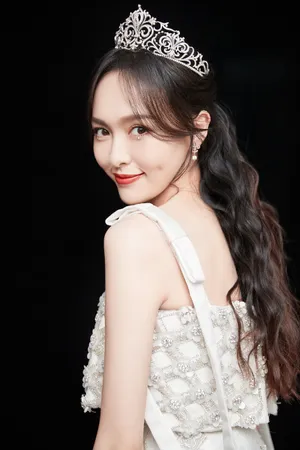 唐嫣精致优雅写真图片_2