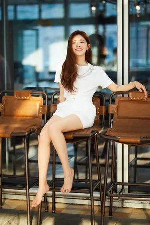 赵露思甜美温婉写真图片_7