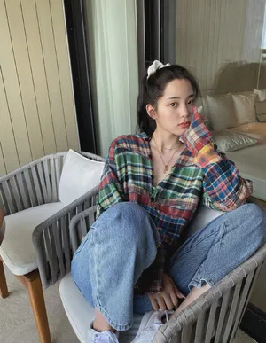 欧阳娜娜悠闲度假青春甜美自拍照图片_5