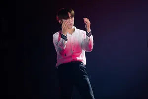 易烊千玺七周年演唱会舞台照图片_2