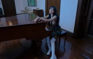 程潇复古蓝时尚写真大片