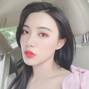 戴萌粉裙性感自拍照图片_5