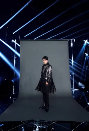 TFBOYS炫酷黑衣合同高清写真图片_3
