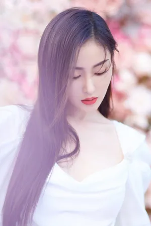 张天爱优雅白裙七夕写真图片_2