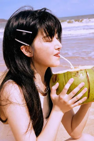 阚清子海边沙滩清新写真图片_7