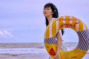 阚清子海边沙滩清新写真图片_11