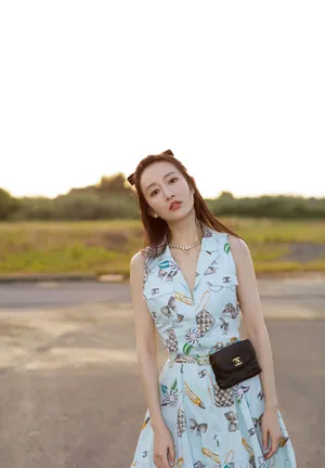 王鸥甜美元气七夕写真图片_3