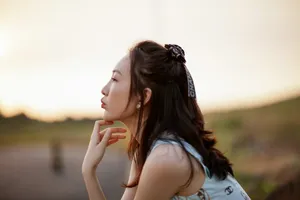 王鸥甜美元气七夕写真图片_4