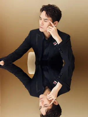 王凯帅气儒雅西装写真图片_5