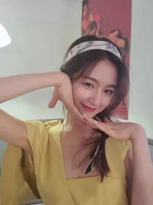 李兰迪俏丽性感私服照图片_1