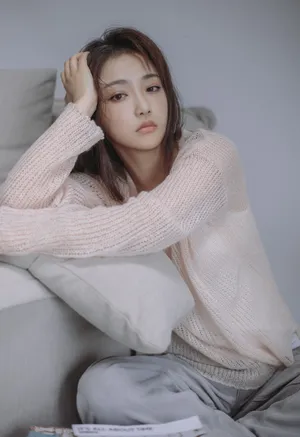 吴佳怡性感甜美写真图片_8