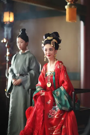 佟丽娅大唐战舞唯美古装图片_3