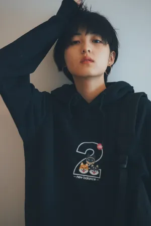 张子枫短发私服俏丽写真图片_3