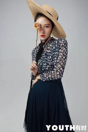 吴优最新时尚杂志写真图片第3张