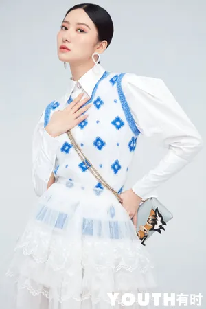 吴优最新时尚杂志写真图片_9