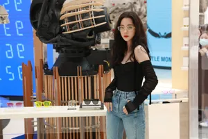 欧阳娜娜酷美清凉街拍写真图片_5