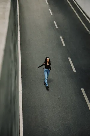 欧阳娜娜酷美清凉街拍写真图片_7