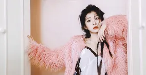 喻言森系精灵御姐甜美帅气风格百变写真图片