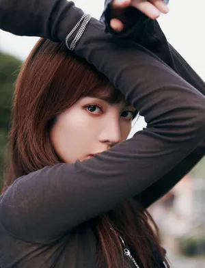 金晨红发性感写真图片_12