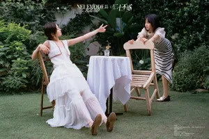 卜冠今李庚希夏日胶片写真图片_8