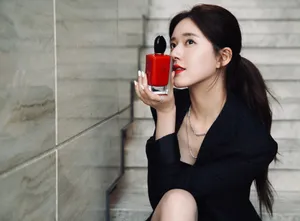 赵露思甜酷性感西装写真图片_4