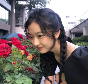 孙千麻花辫清爽养眼图片_8