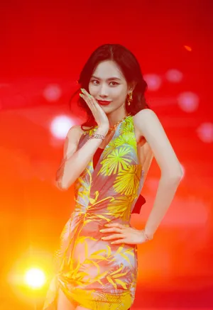 王霏霏《乘风破浪的姐姐》十二期剧照图片_3