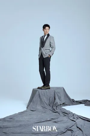 李泽锋帅气百变时尚写真大片_3