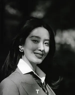杨采钰复古气质大片写真图片_10