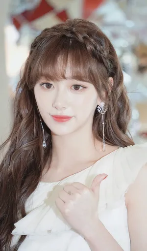 孔雪儿甜美活动照图片_6