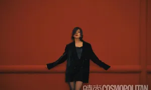 赵薇复古红唇冷艳大片写真图片_6