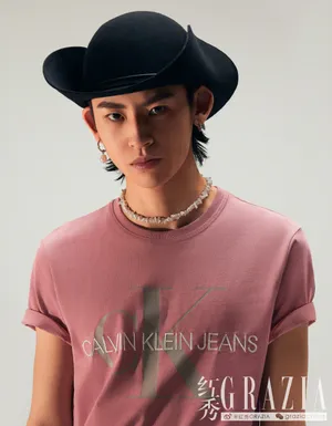 小鬼王琳凯牛仔元素成熟写真图片_2