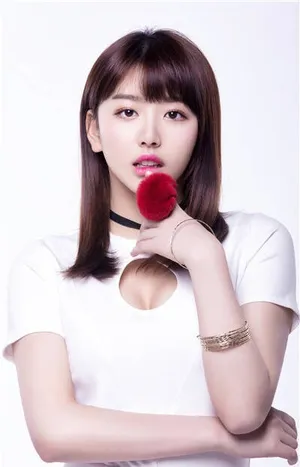 孔雪儿早期性感图片写真_3