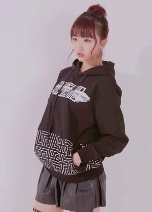 孔雪儿气质性感图片写真_2