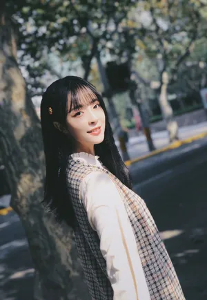 李莎旻子清纯甜美写真图片_4