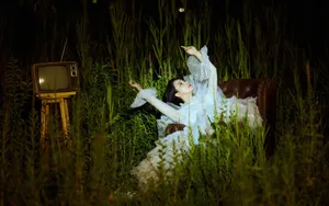 李莎旻子时尚摩登写真图片_5
