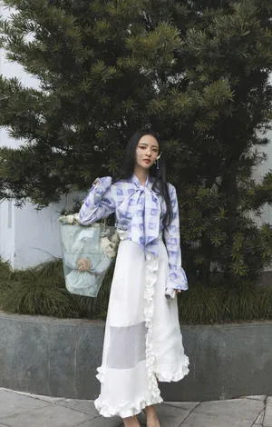 李莎旻子时尚街拍图片