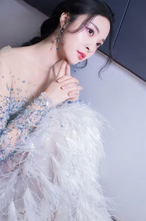李莎旻子清新灵动写真图片_2